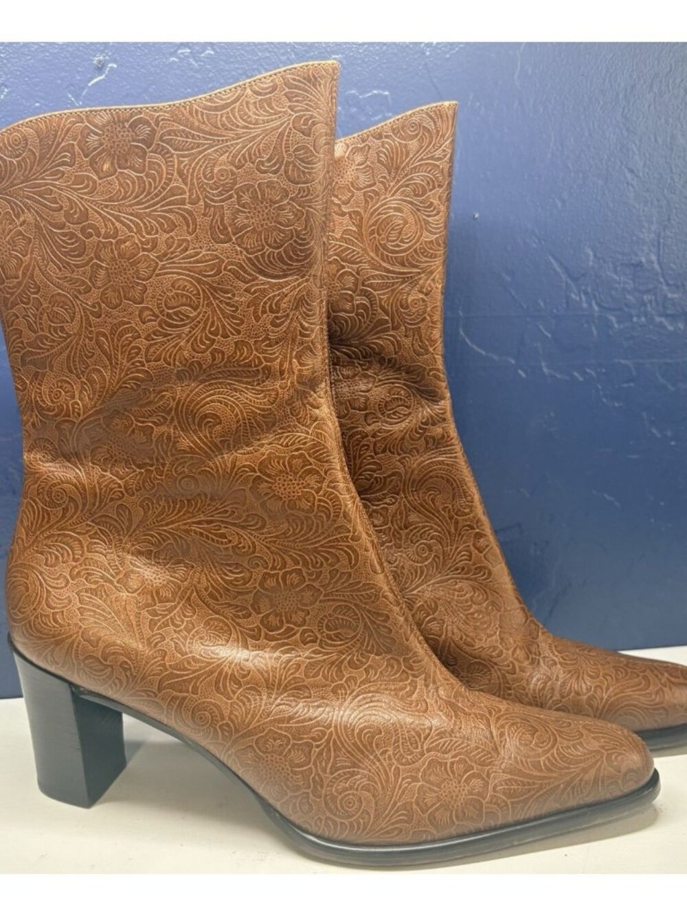 M by MARINELLI Women Geniune Leather Floral Embossed Archer Boots Sz 8.5 Brown
